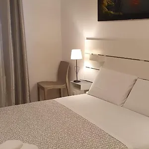 Casa Del Pozzo Guest house